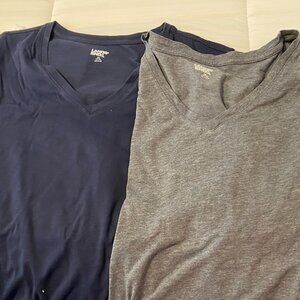 Lands End set of 3 v neck, short sleeve tees